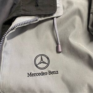 Vintage 90’s Mercedes-Benz Bomber Jacket Grey Size Medium Full Zip Flap Pockets